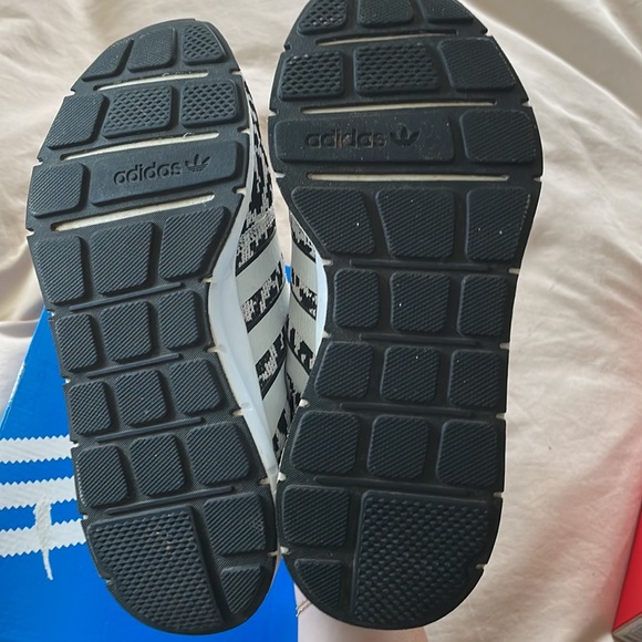 Leopard print adidas swift run - Picture 5 of 5